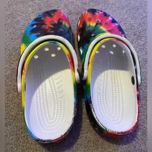 Tye-dye Crocks